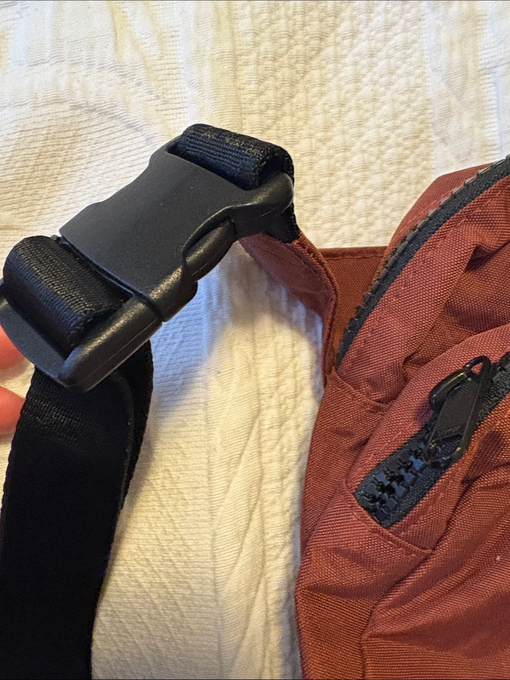 NWT BAGGU Rust Orange Women's Belt Bag with Front Zip Pocket - Picture 5 of 5